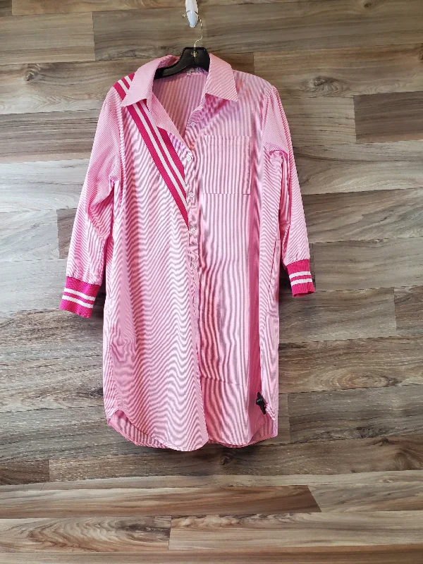 Tunic Long Sleeve By Clothes Mentor In Pink & White, Size: M