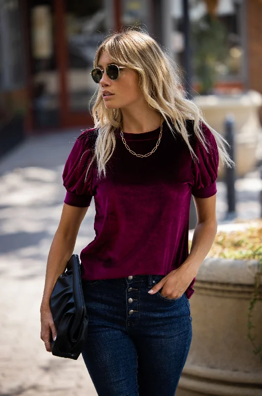 Queen Velvet Puff Sleeve Top