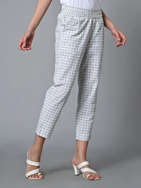 Women's White Cotton Linen Regular Fit Pant