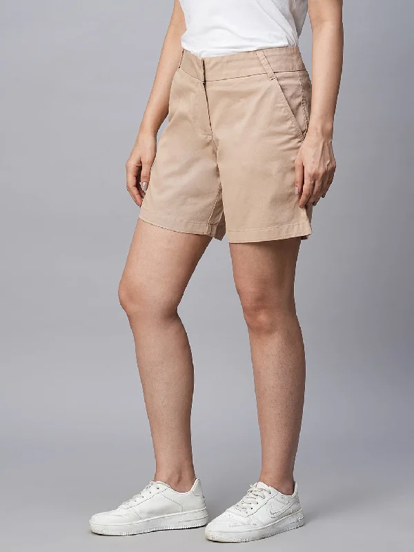 Women's Beige Cotton Lycra Regular Fit Shorts