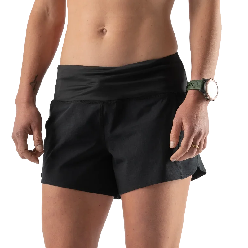 Women's Summit Chaser 4"" Short