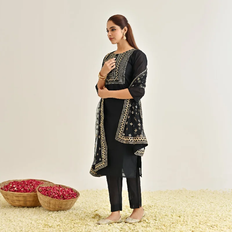 Black Festive Embroidered Kurta Set with Embroidered Dupatta