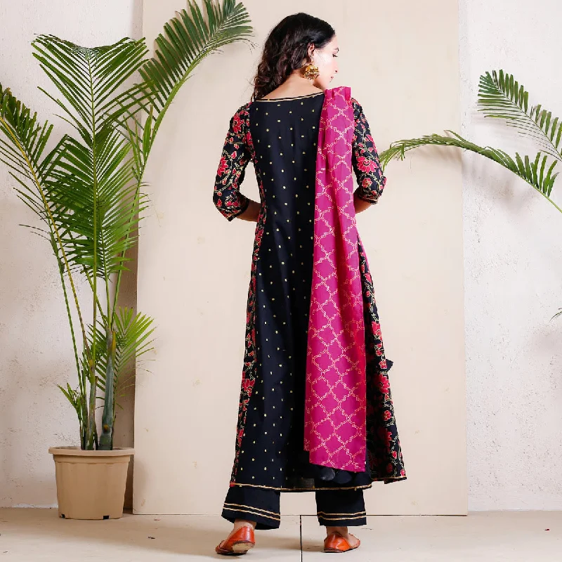 Black & Pink Lotus Printed Full Kurta Set for Women with Dupatta & Tassel Details