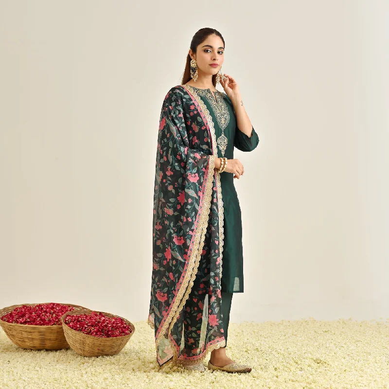 Emerald Green Straight Festive Kurta Set with Printed Dupatta & Yoke Detail