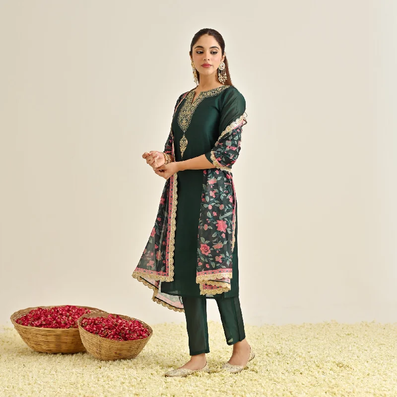 Emerald Green Straight Festive Kurta Set with Printed Dupatta & Yoke Detail