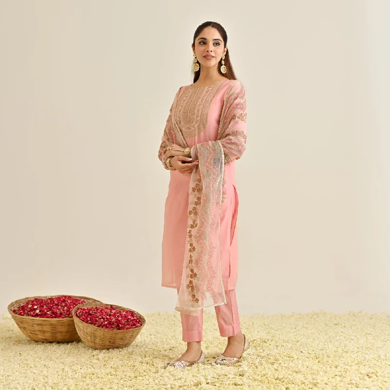 Pink Festive Embroidered Kurta Set with Embroidered Dupatta & Yoke Detail