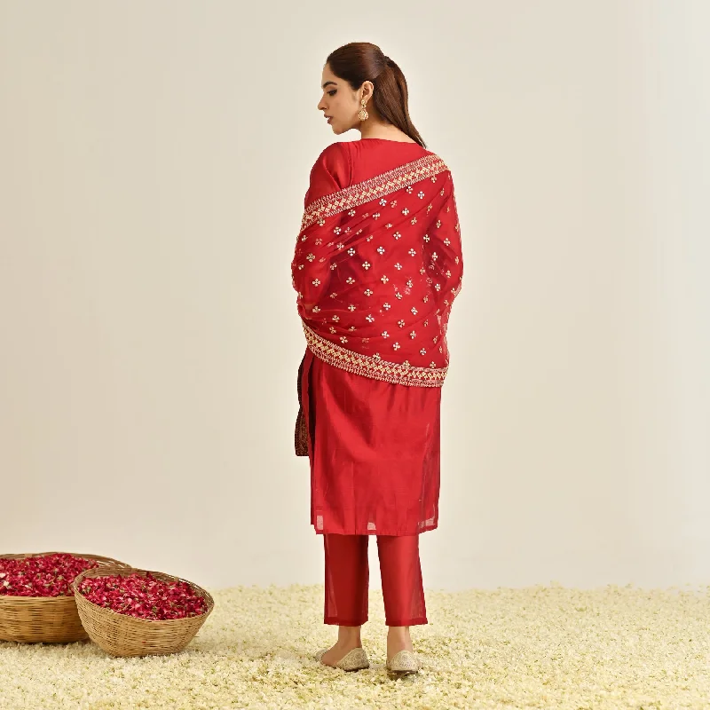 Red Festive Embroidered Kurta Set with Embroidered Dupatta