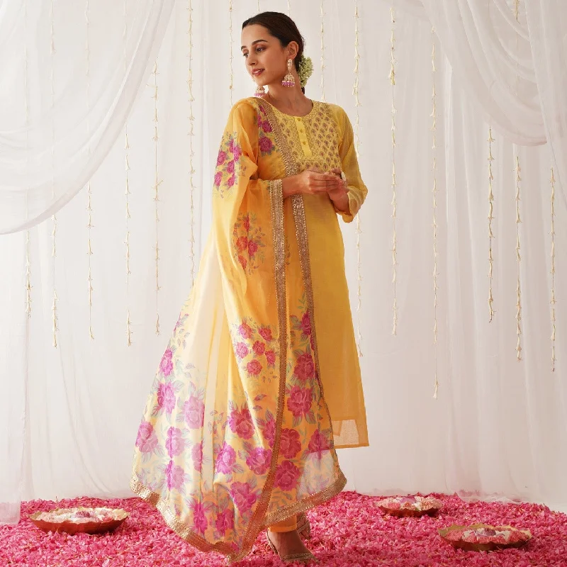 Yellow Embroidered Chanderi Kurta Pant Dupatta Set for Women