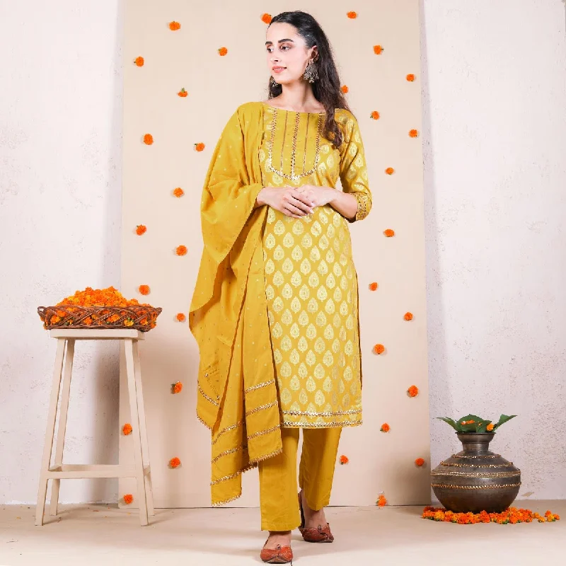 Yellow Festive Kurta Set with Dupatta & Gota Work