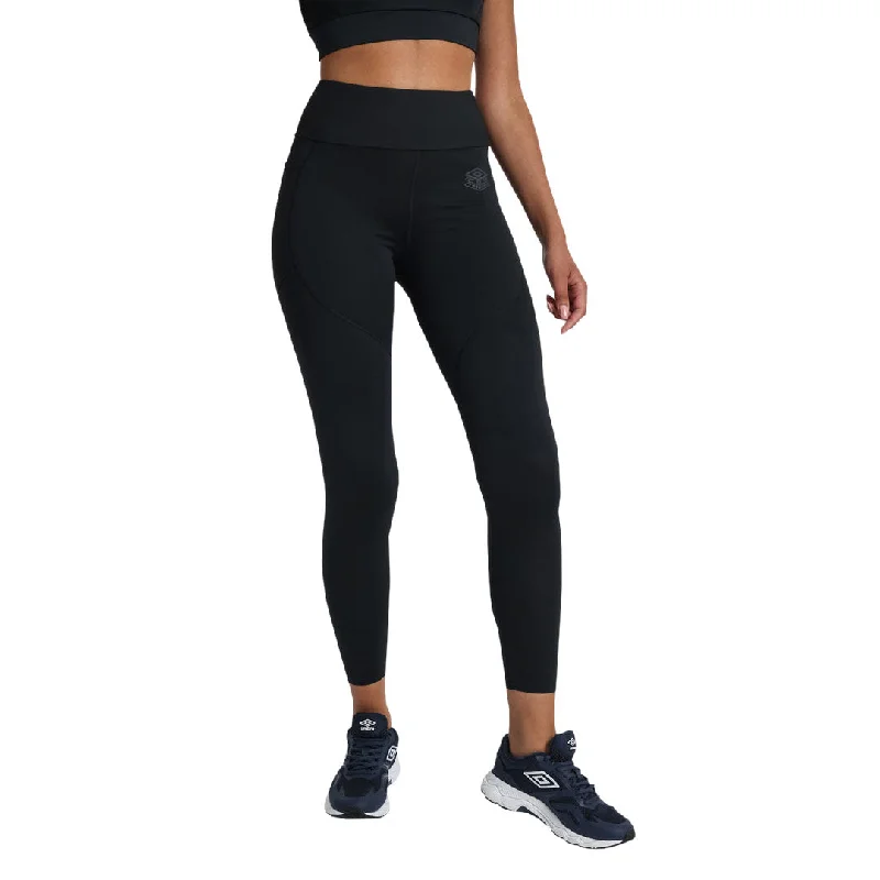 Umbro - Women's Pro Training 7/8 Legging (HUUL166112U 060)