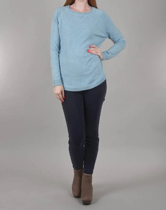 Round-Hem Cashmere Sweatshirt In Blue