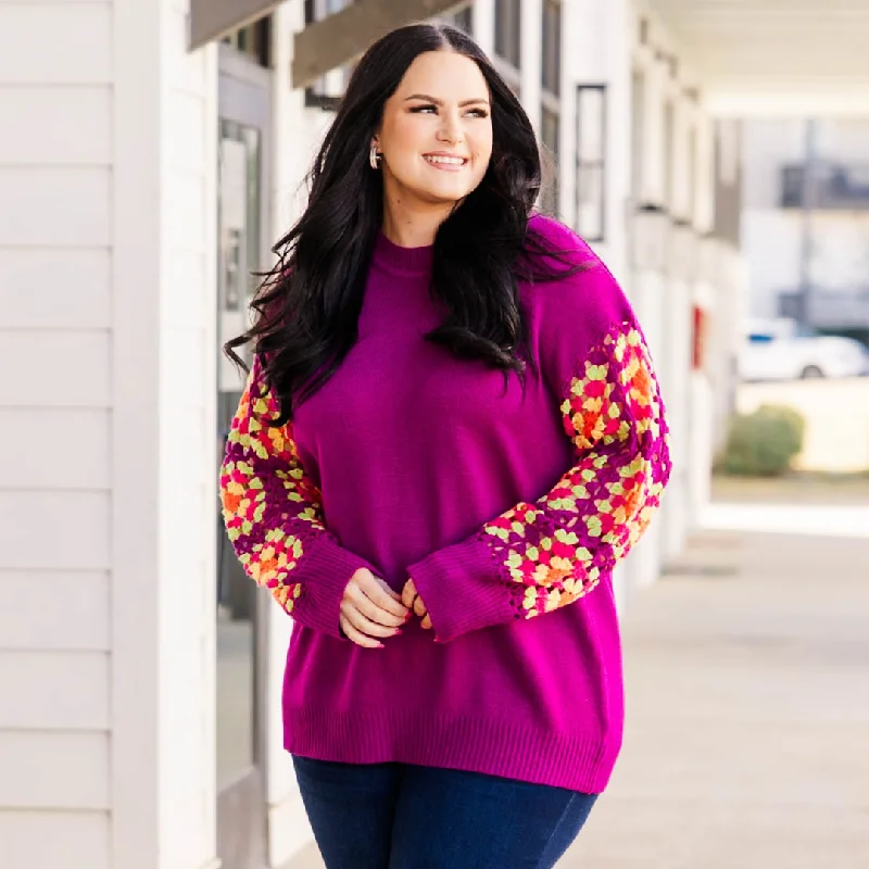 Queen Of Peace Sweater, Magenta